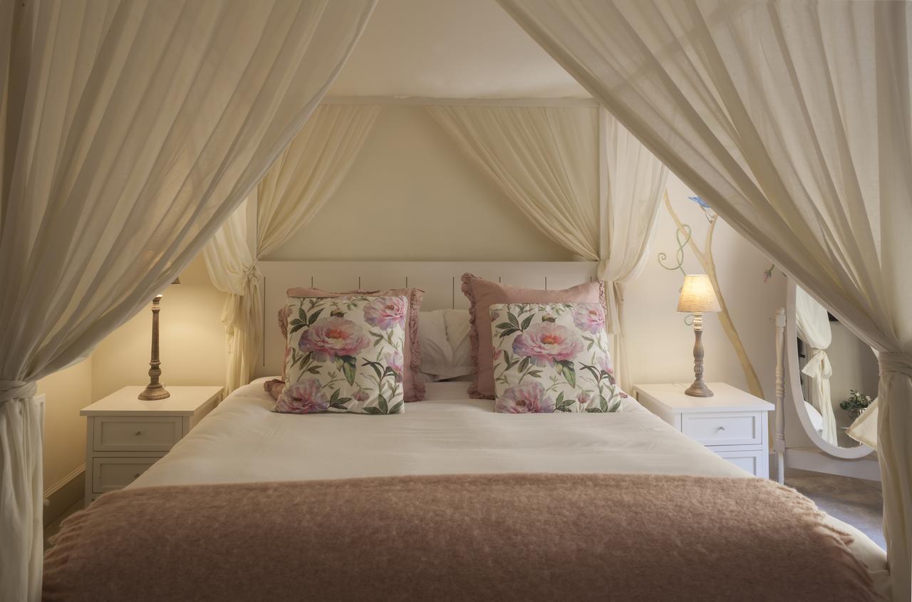The Millhouse Hotel Слейн Екстериор снимка